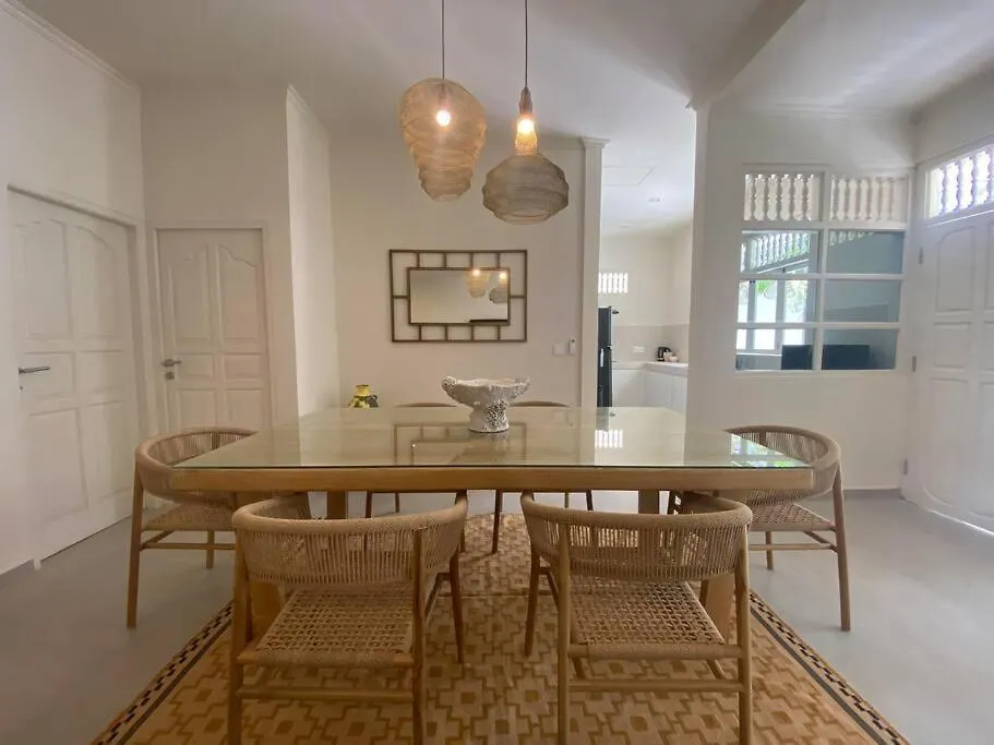 Villa El Nis - Legian - 4 Bedroom - 4 Bathroom - Luxury Indonesia