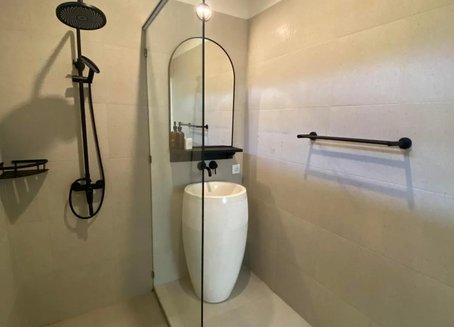 Villa El Nis - Legian - 4 Bedroom - 4 Bathroom - Luxury